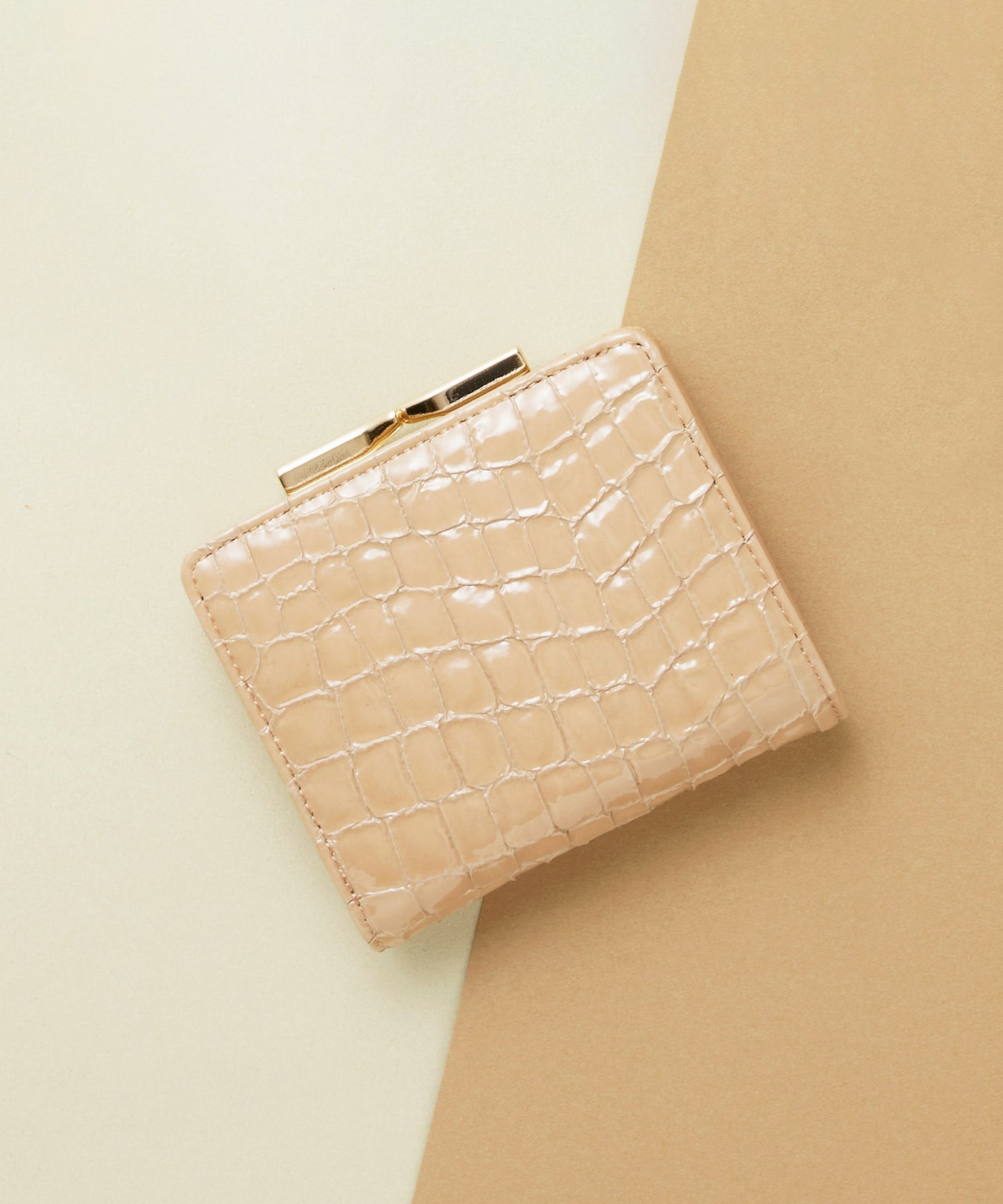 パールエナメル 二つ折り財布 三つ折財布[エナメル]