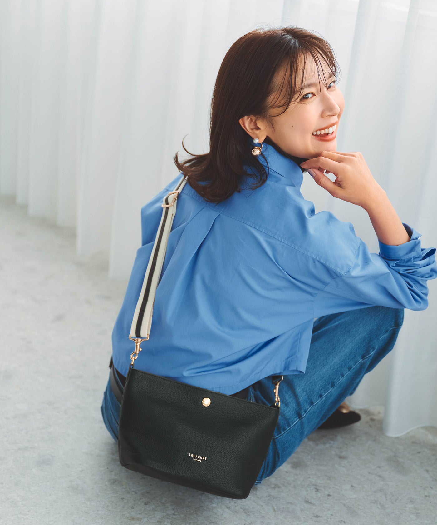 ソフトシュリンク テープ コンビ レザー ミニショルダーバッグ