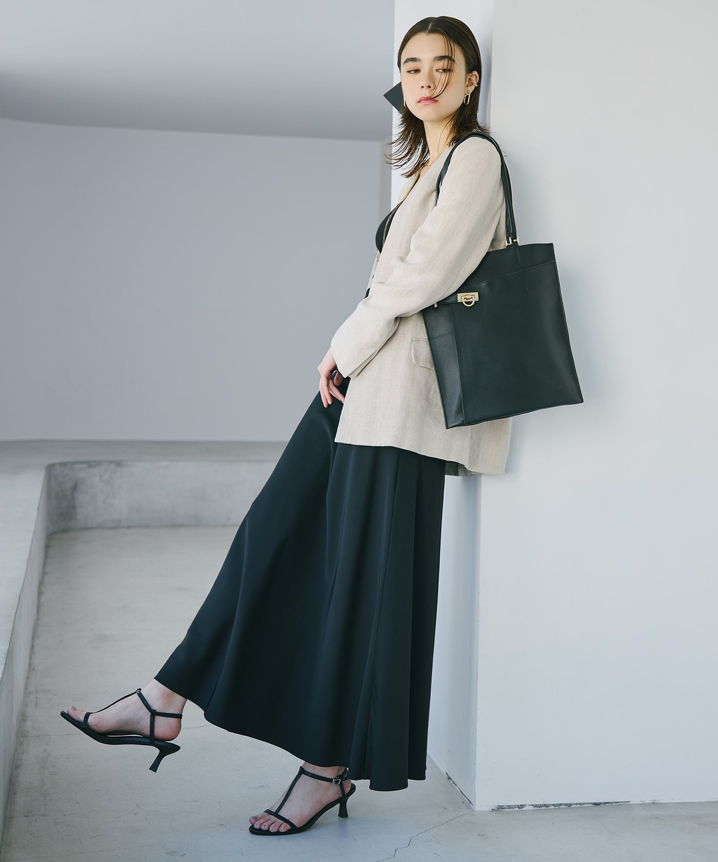 ベルトデザイン レザー フラット トートバッグ A4対応 – TOPKAPI