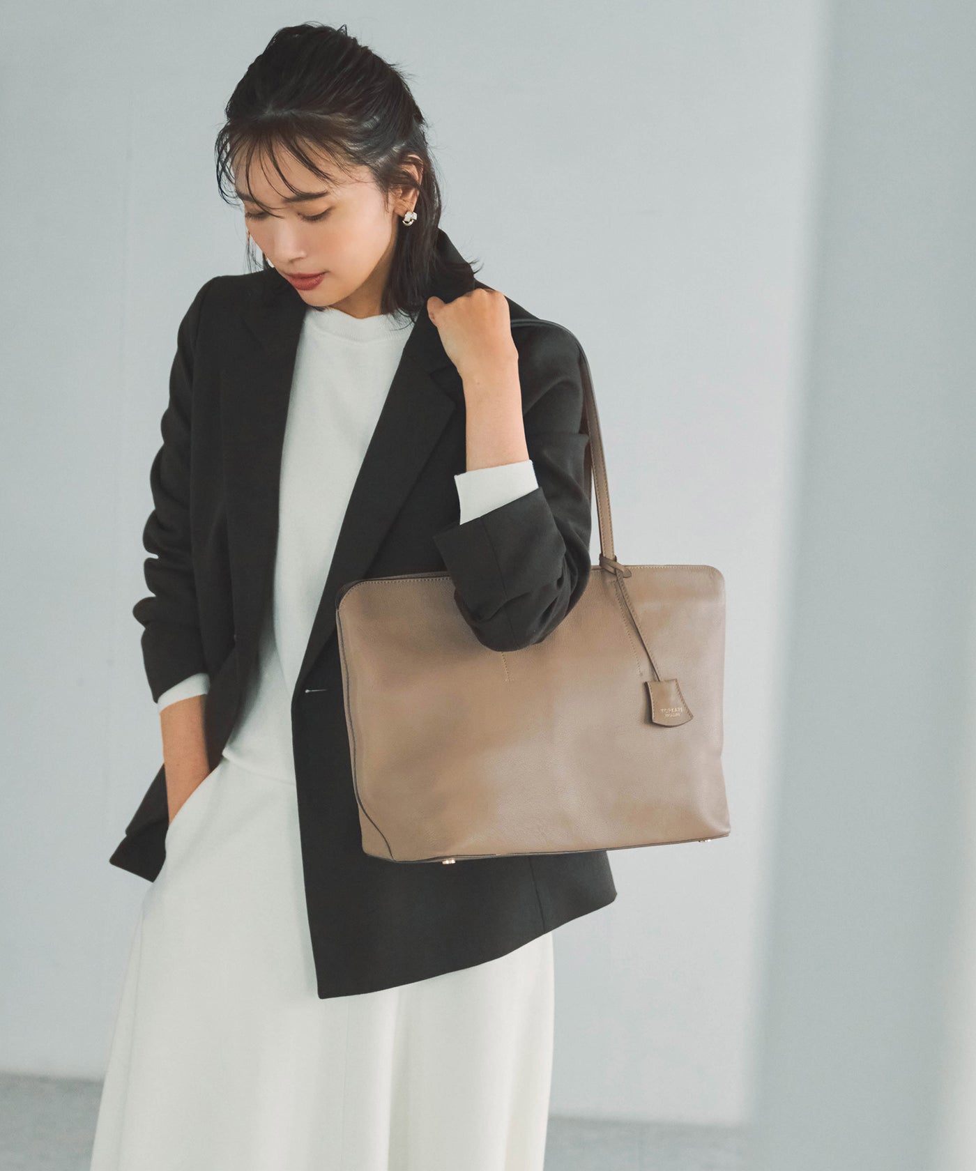 フロントステッチ レザーA4トートバッグ – TOPKAPI（トプカピ）