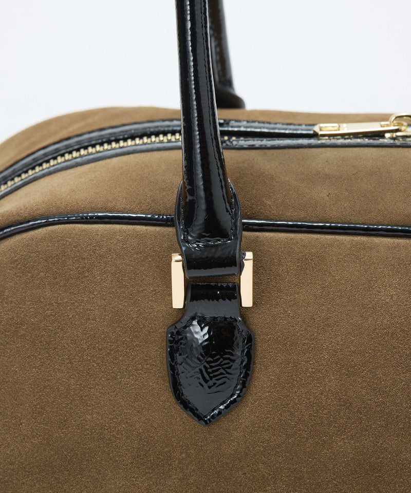 スエード エナメルコンビ ワイド ボストンバッグ チャーム付き