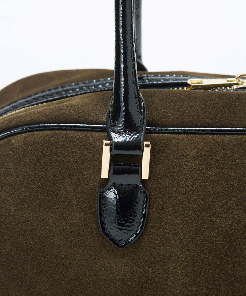 スエード エナメルコンビ ワイド ボストンバッグ チャーム付き