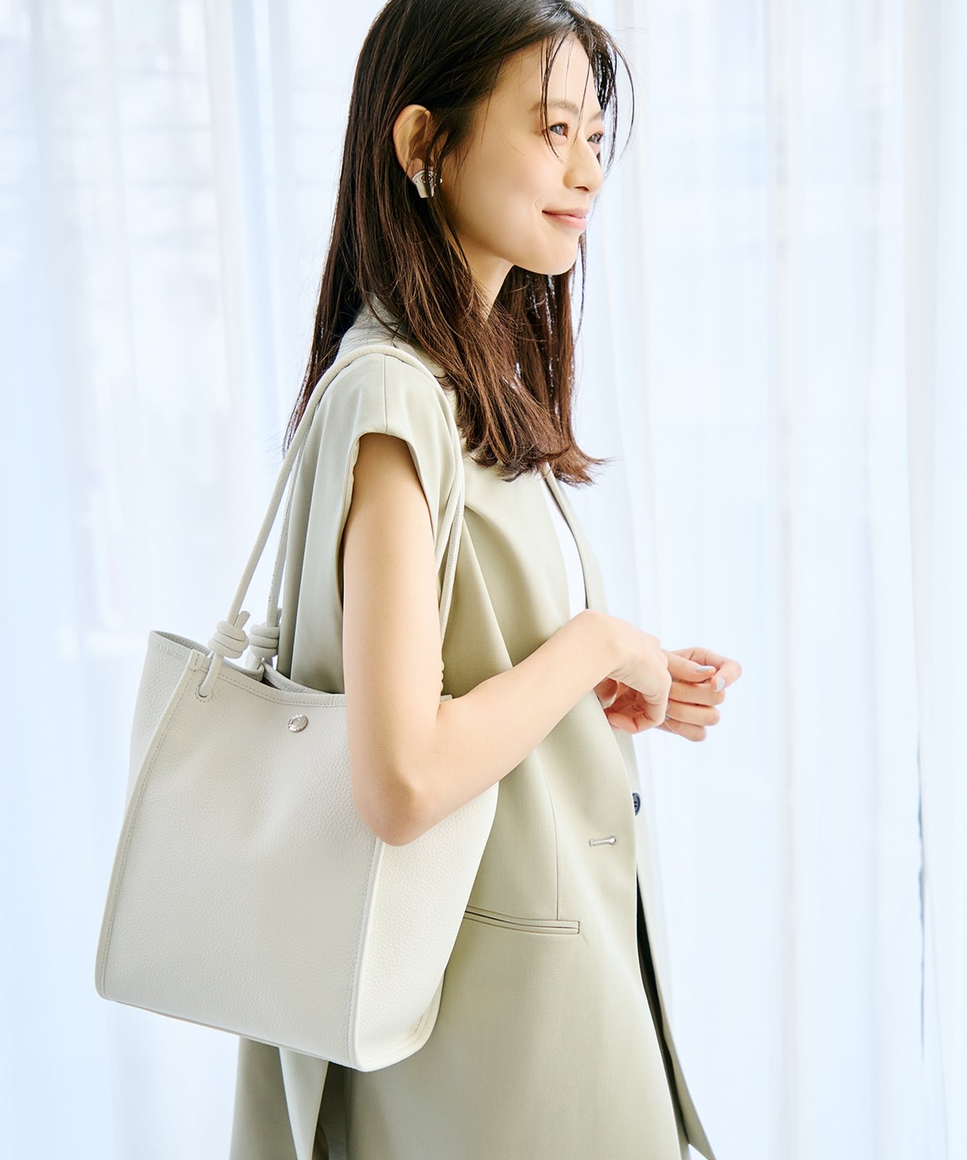 新色追加】シュリンクレザー ノットハンドル トートバッグ
