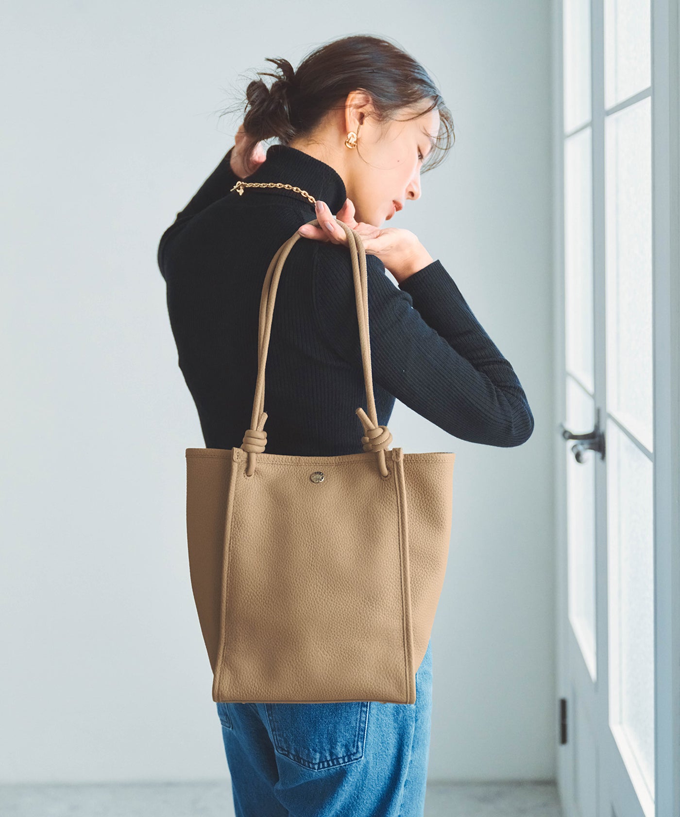 新色追加】シュリンクレザー ノットハンドル トートバッグ – TOPKAPI