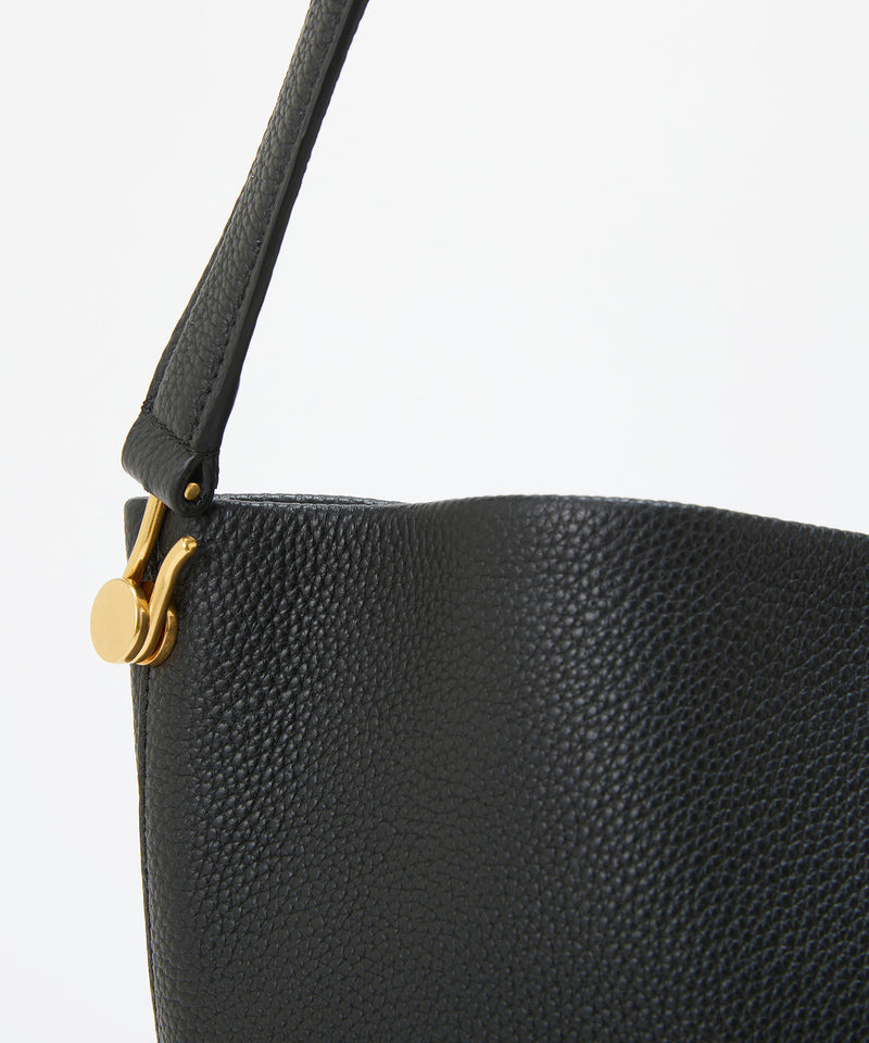 シュリンクレザー ワンハンドル バケットバッグ