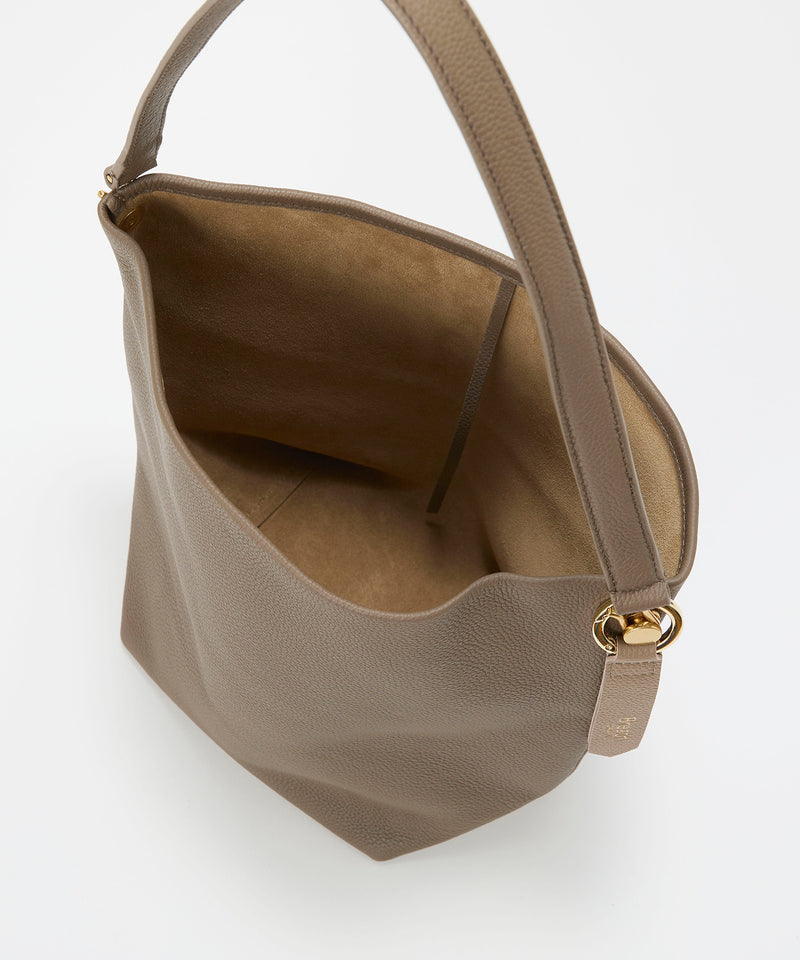 シュリンクレザー ワンハンドル バケットバッグ