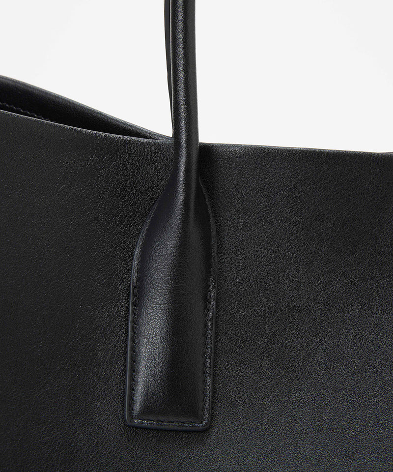 シュリンクレザー スクエア トートバッグ　ポーチ・ミニショルダー付