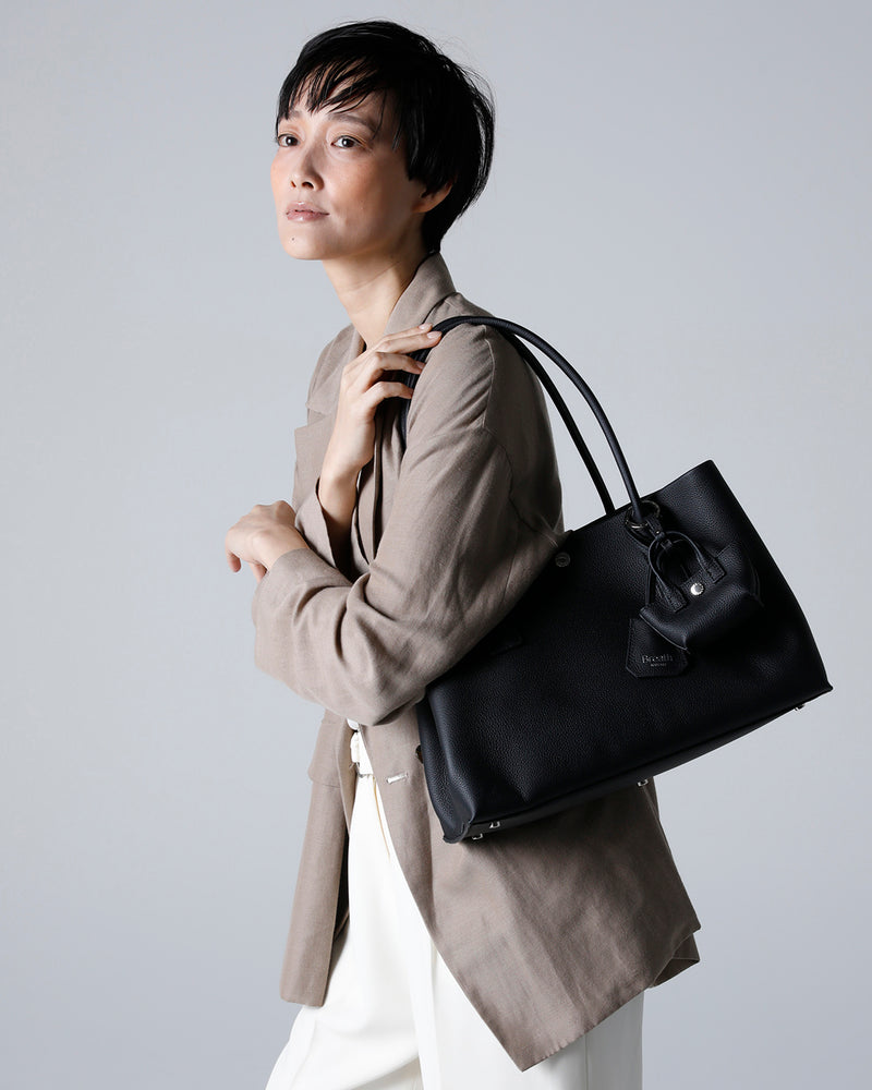 【TOPKAPI】エラン シュリンクレザー 2way トートバッグ チャーム付き TOPKAPI】エラン シュリンクレザー 2way トートバッグ チャーム付き