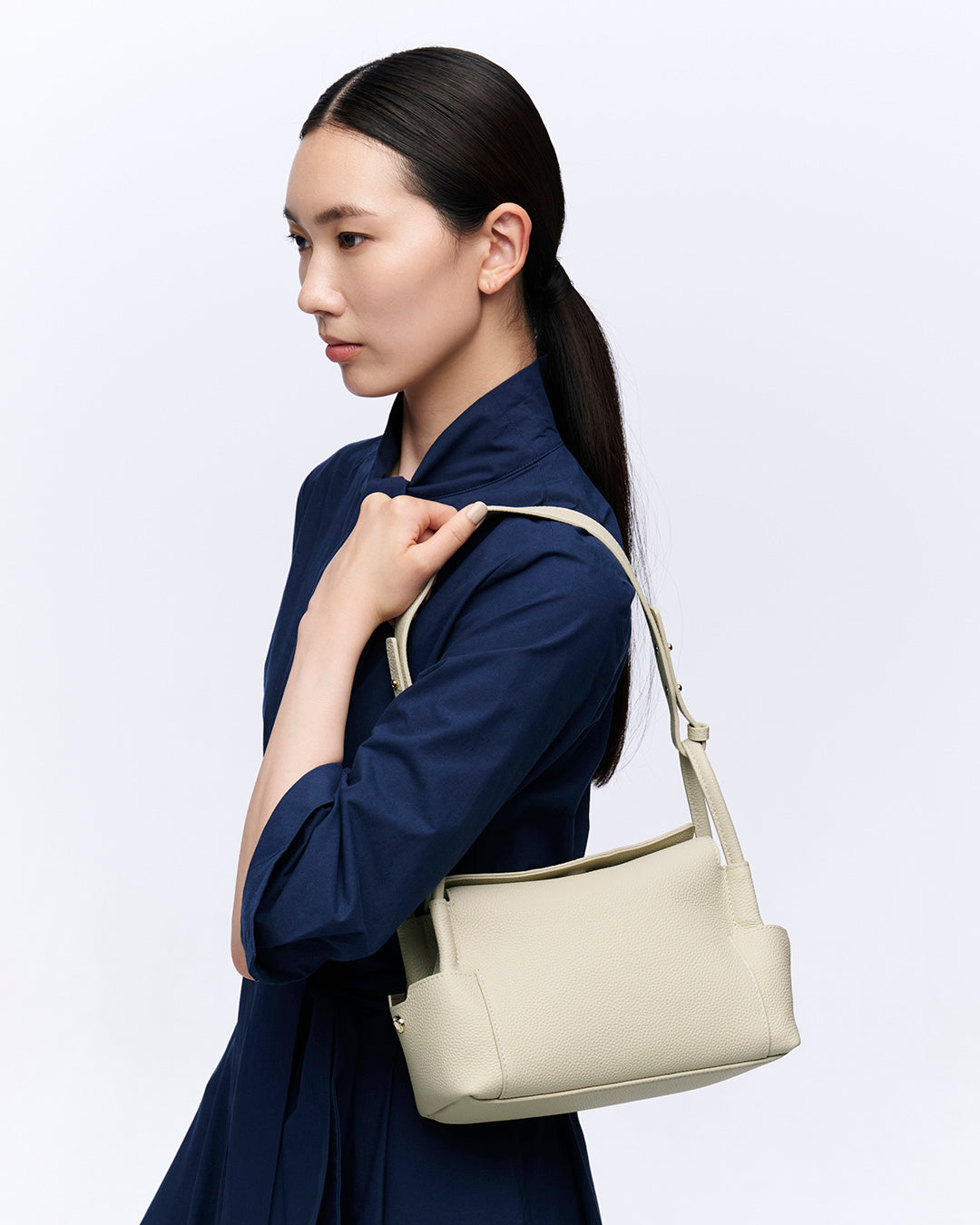 【公式限定】Iris シュリンクレザー 2WAY ショルダーバッグ