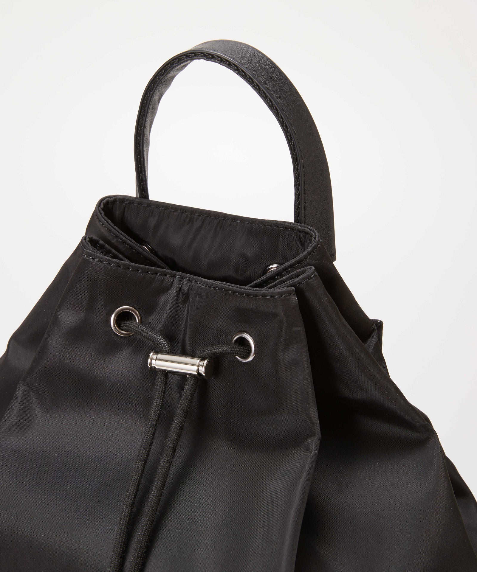 ナイロン ドロスト シンプル リュック – TOPKAPI（トプカピ）