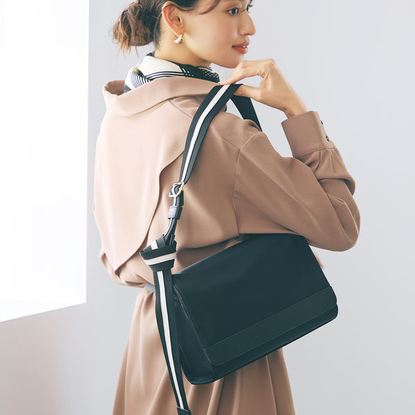 【美品】 トプカピ TOPKAPI ハンドバッグ トプカピ TOPKAPI ノットデザイン ハンドル トート バッグ