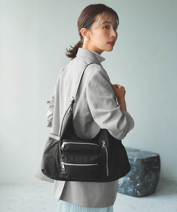 ナイロン アウトポケット 2way ショルダーバッグ / 軽量