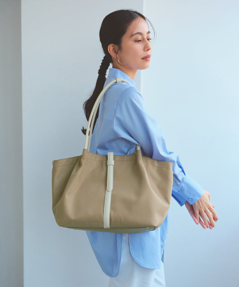 ナイロン センターベルト トートバッグ A4 / 軽量 / 肩掛け – TOPKAPI
