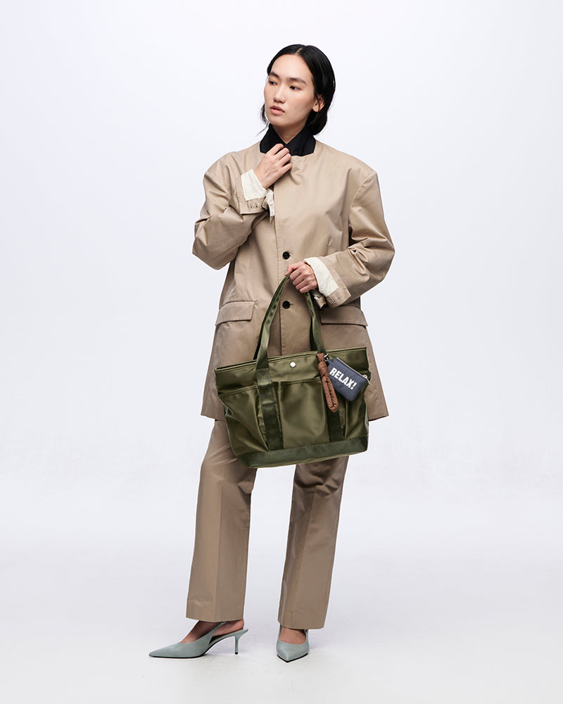 サテンナイロン マルチツール A4トートバッグ – TOPKAPI（トプカピ）