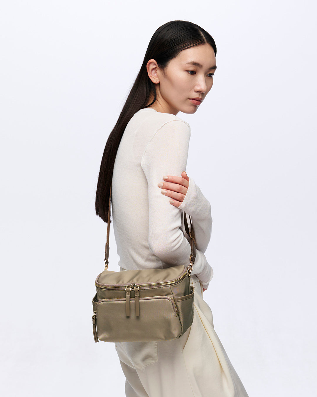 PELICAN LIGHT ナイロンツイル ショルダーバッグ