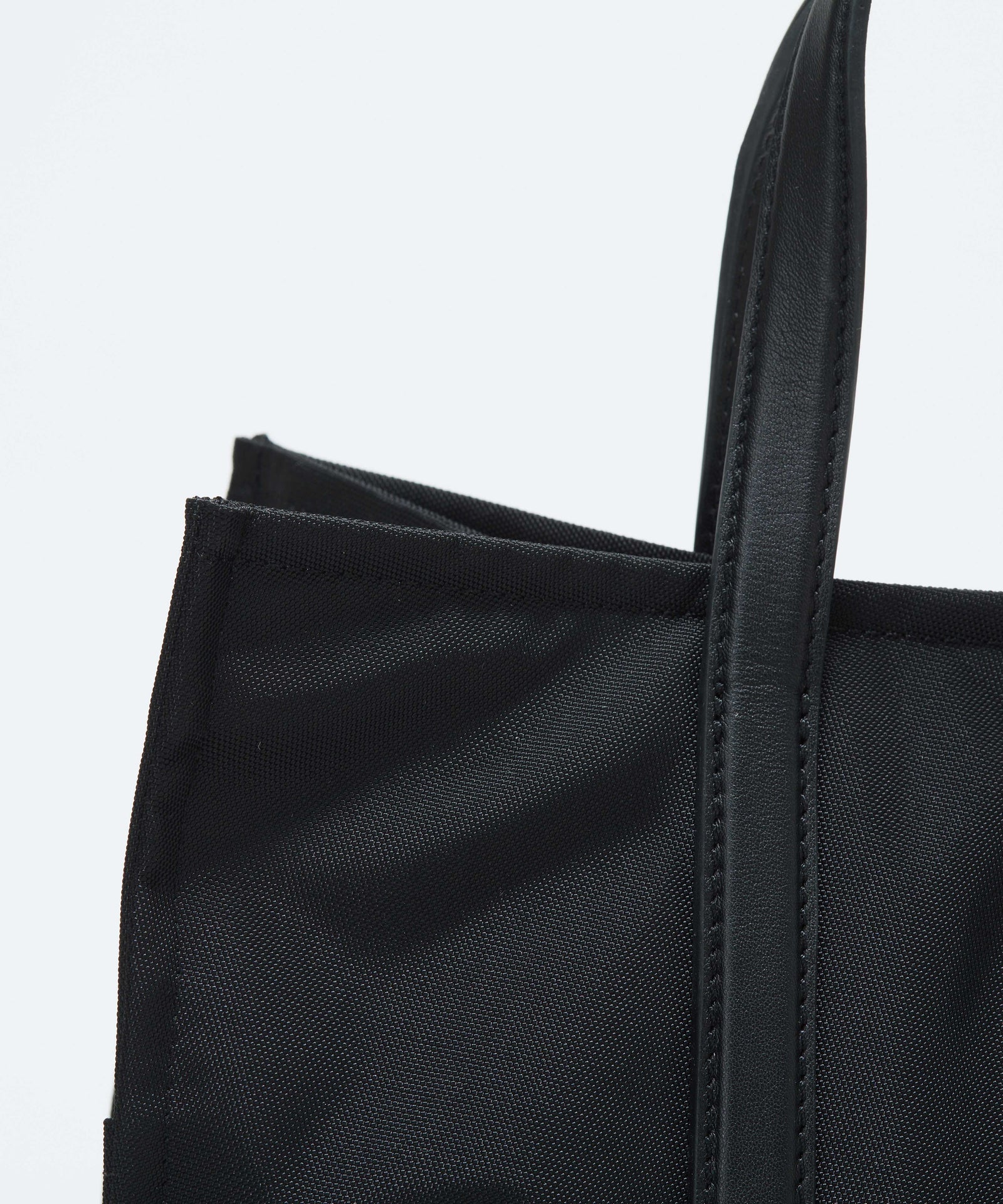 LEE11月号掲載 撥水 マルチway スクエア A4 トートバッグ / 10ポケット