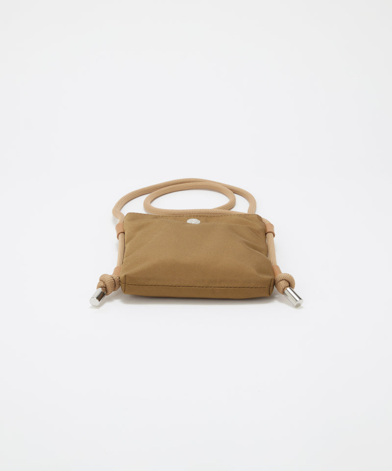 コードチャーム付き ミニショルダーバッグ / サコッシュ