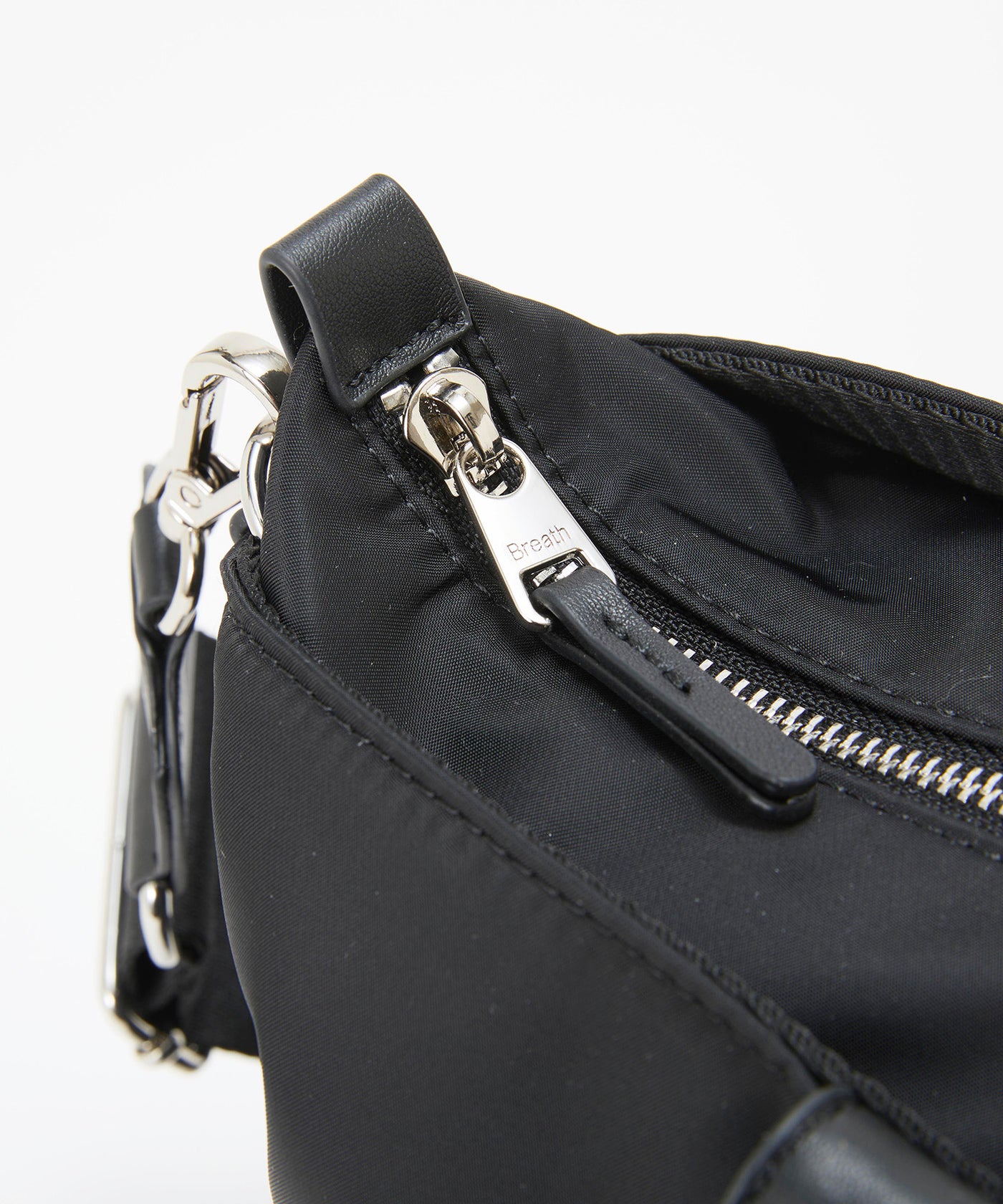 DAY TRIPPER デイトリッパー ナイロン 2way トートバッグ A4対応