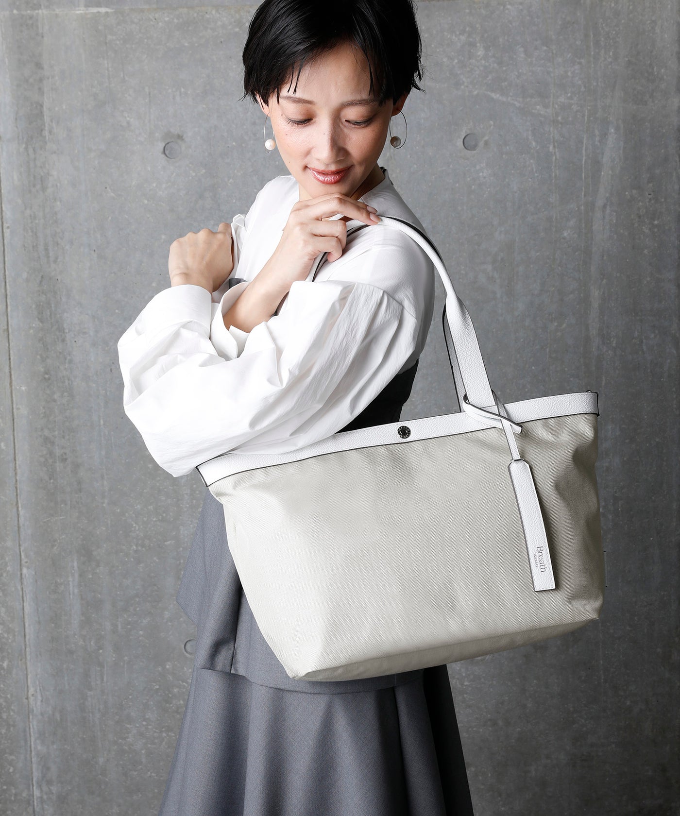 FLOAT フロート ナイロン トートバッグ A4 / 超軽量 / 撥水 / 肩掛け