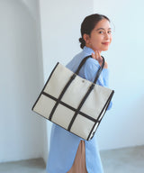 FRAME フレーム レザーベルト スクエア トートバッグ　A4 / 軽量