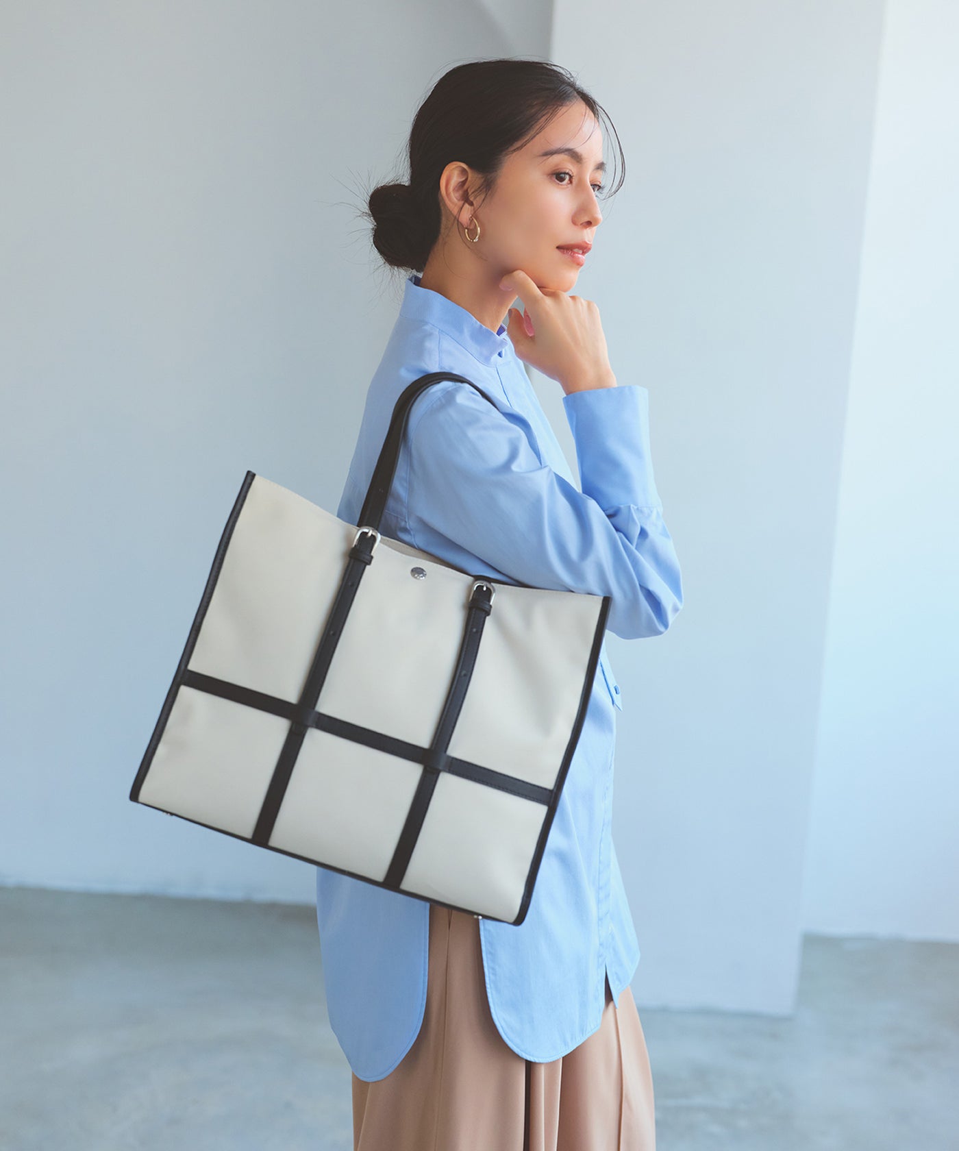 FRAME フレーム レザーベルト スクエア トートバッグ A4 / 軽量