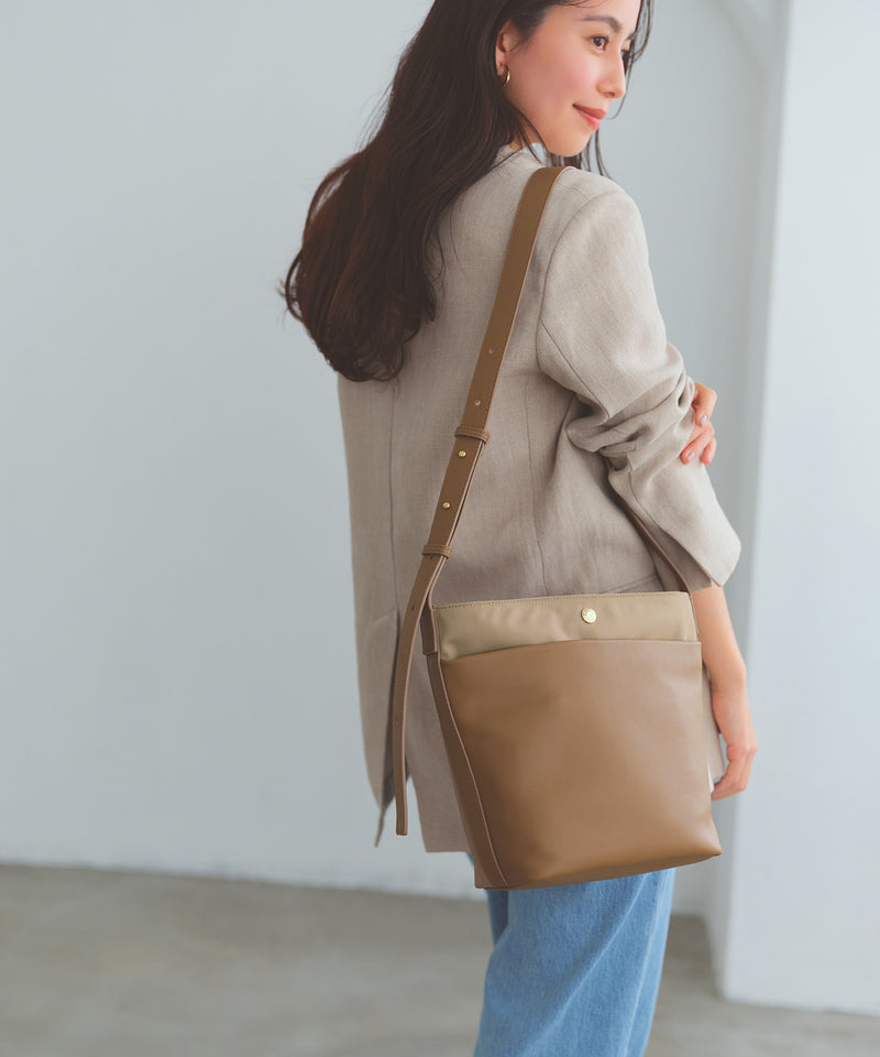 LINEA リネア レザーコンビ バケット ショルダーバッグ – TOPKAPI