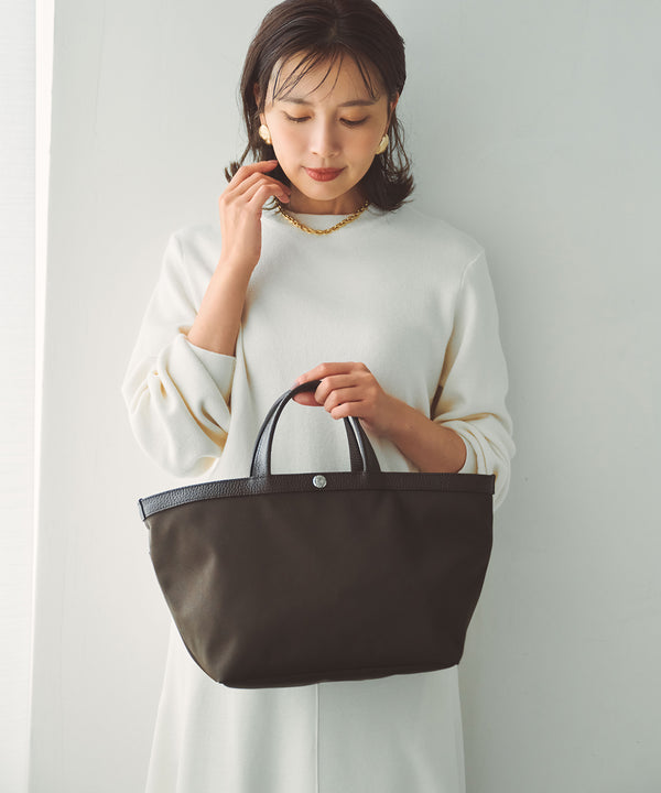 【塚田有紀子さんコラボ】NORM ノーム リサイクル ポリエステル シュリンクレザー コンビ B5 トート バッグ