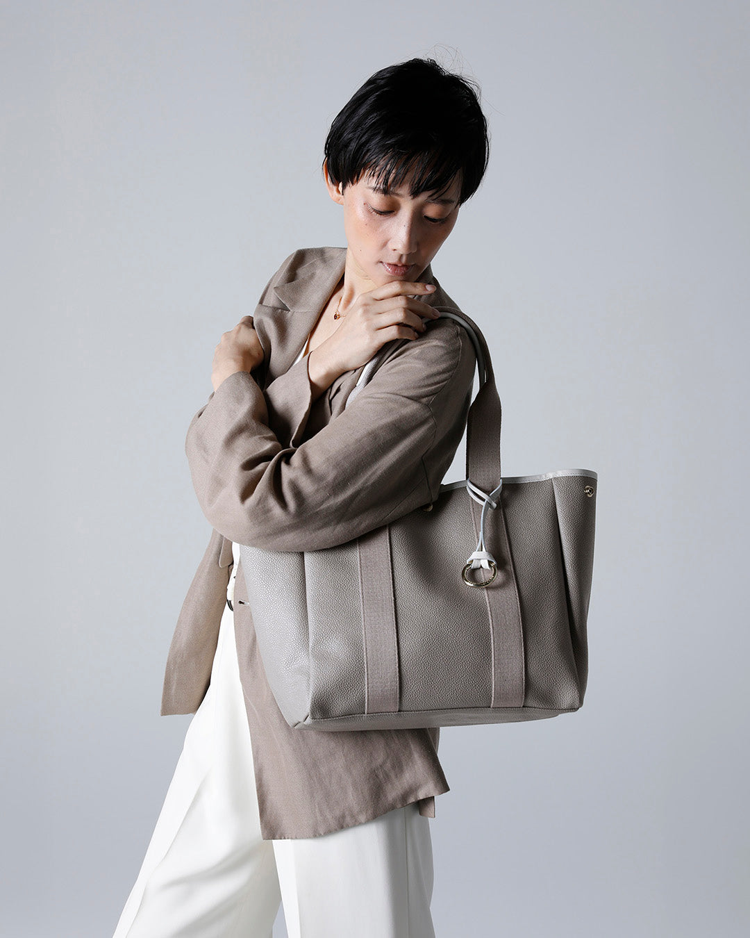 SCOTCH GRAIN ロングハンドル トートバッグ チャーム付き / A4