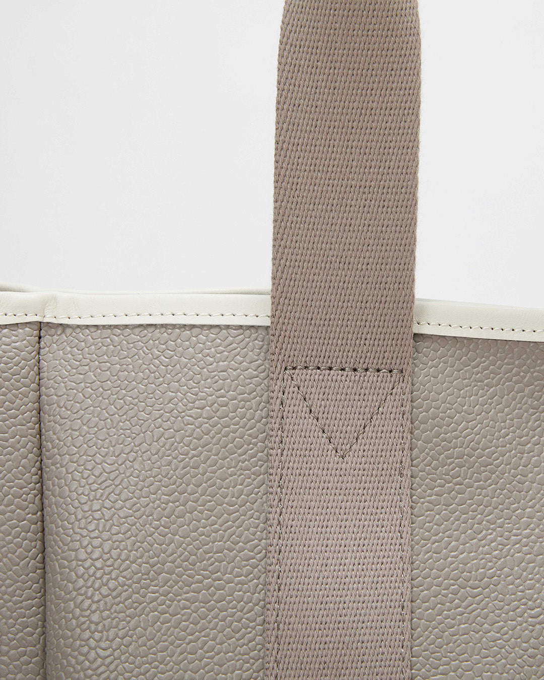 SCOTCH GRAIN ロングハンドル トートバッグ チャーム付き / A4
