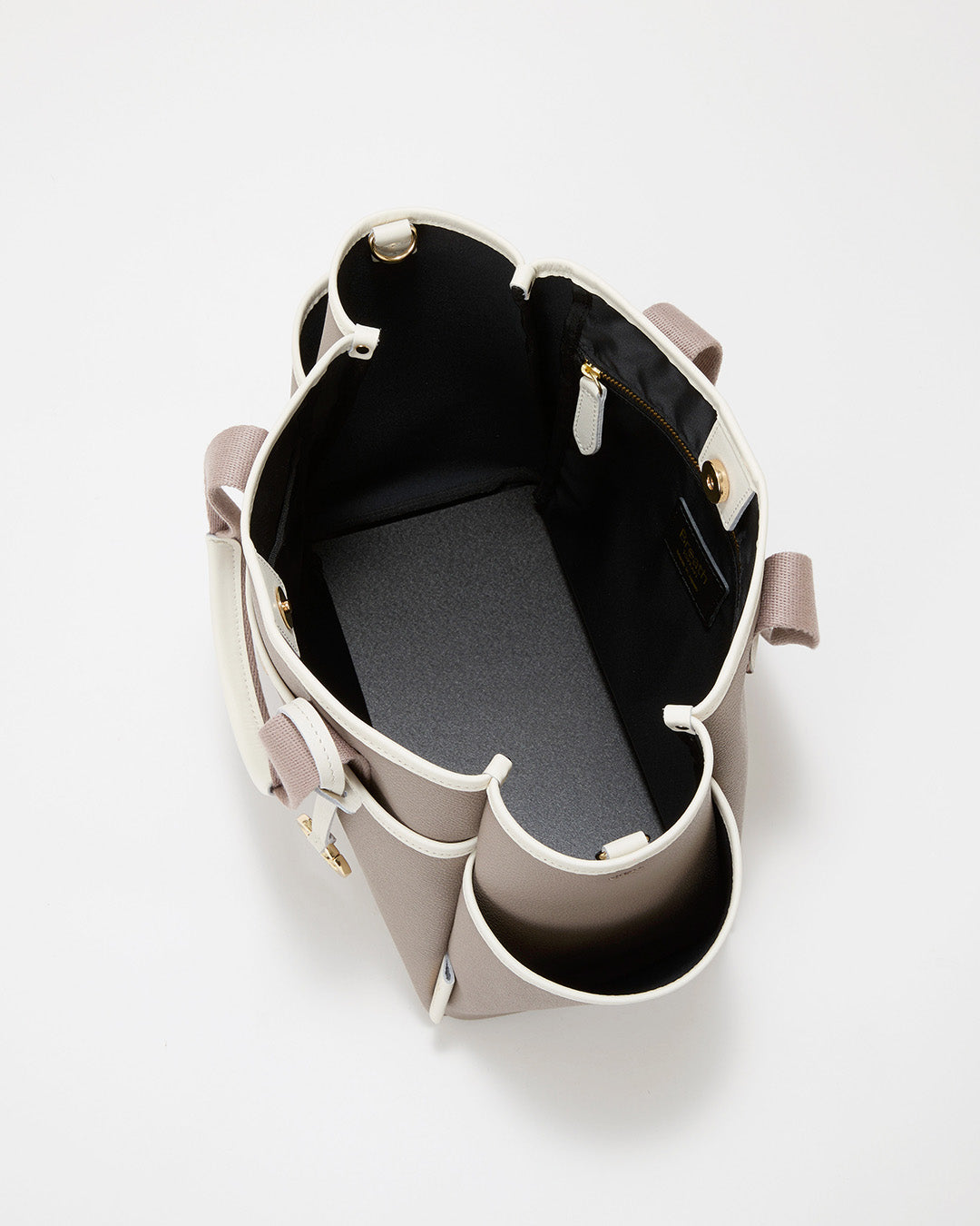 【LEE10月号掲載】MICA マルチポケット トートバッグ M