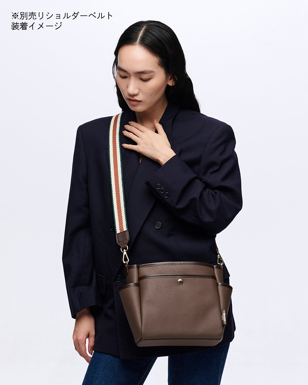 【LEE10月号掲載】MICA マルチポケット ショルダーバッグ