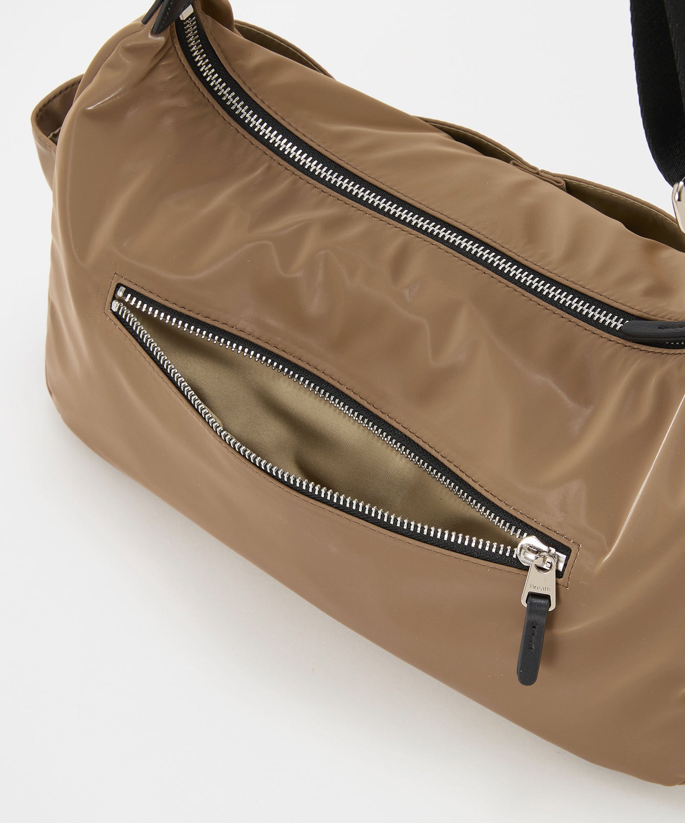 軽量430g】Train 防水ポリエステル ワイド ショルダーバッグ – TOPKAPI