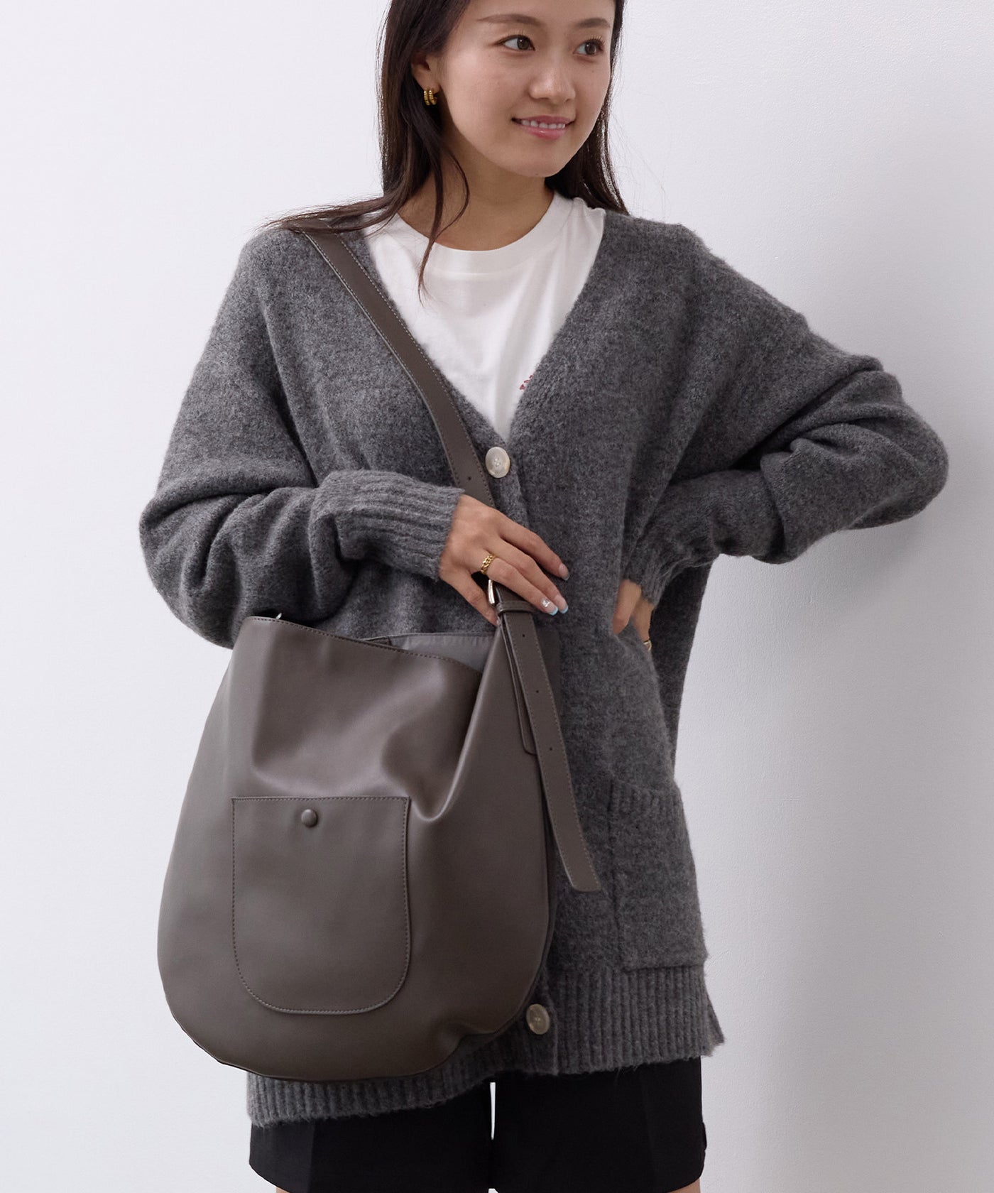 ラウンド ビッグ ショルダーバッグ – TOPKAPI（トプカピ）