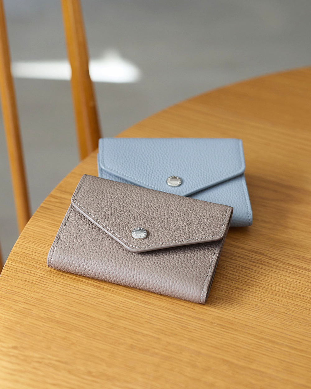 DUAL シュリンクレザー バイカラー 三つ折り 財布 – TOPKAPI（トプカピ）