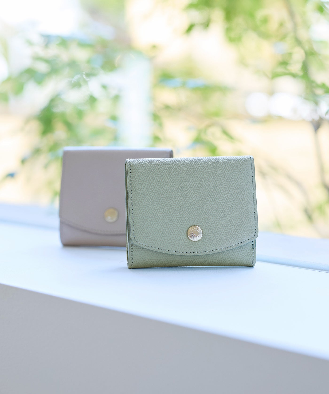 COLORATO コロラート 角シボ型押し 二つ折り 財布 – TOPKAPI（トプカピ）