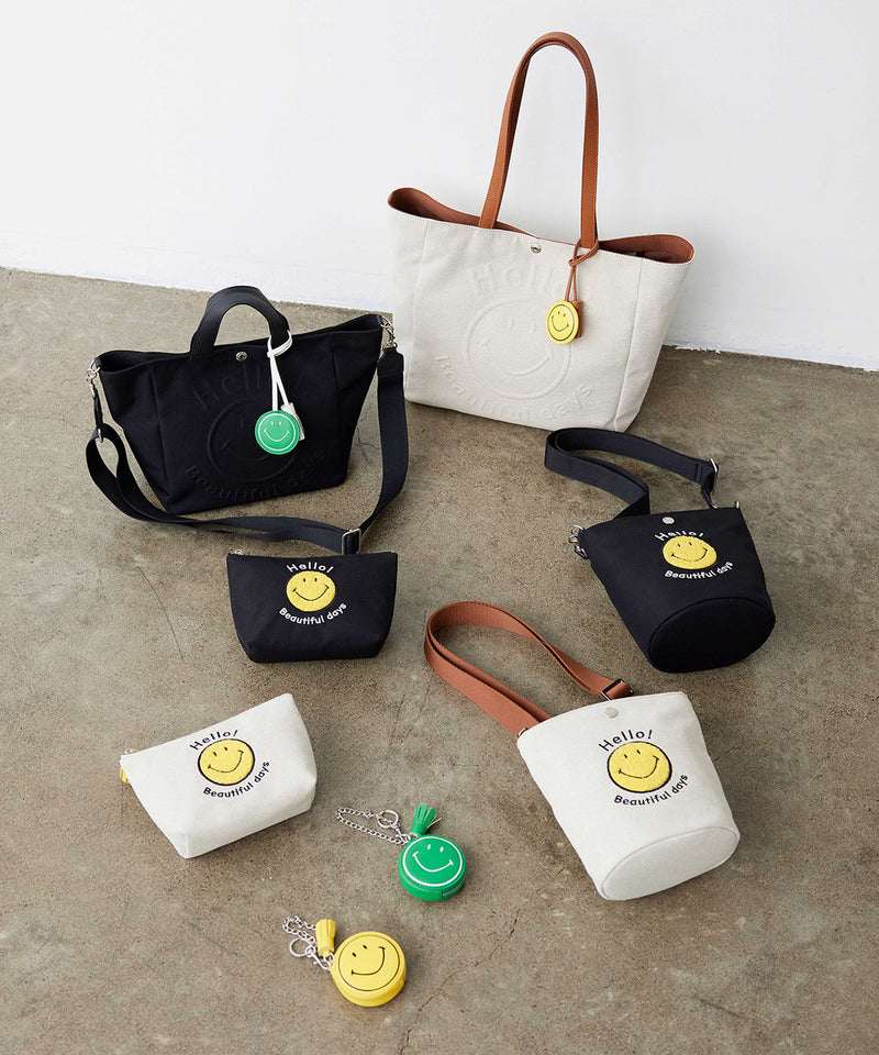 SMILE COLLECTION  スマイル 刺繍 タッセルポーチ