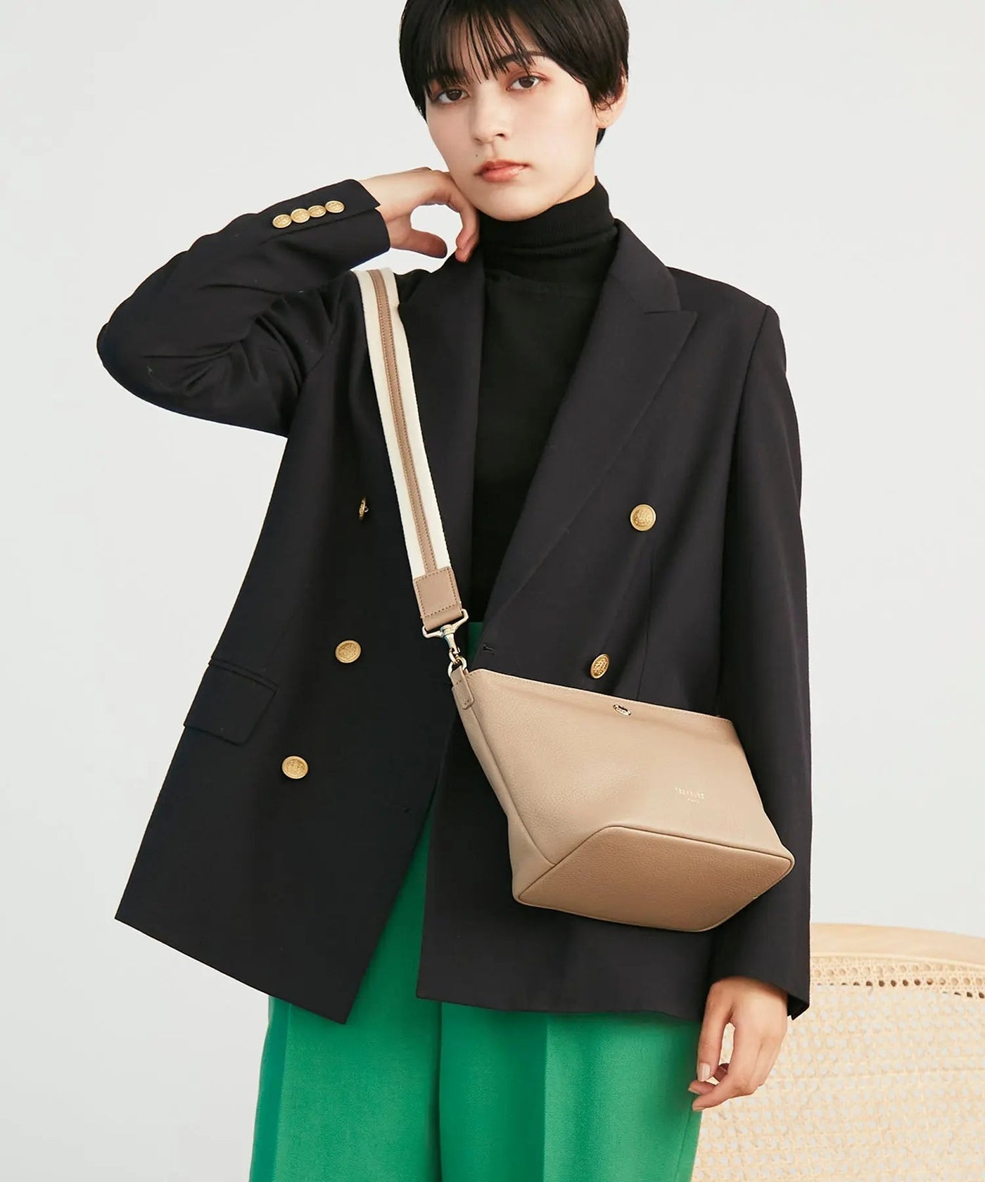 5010600003009913_11_1400x.jpg?